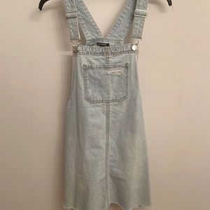 Overall dress, denim